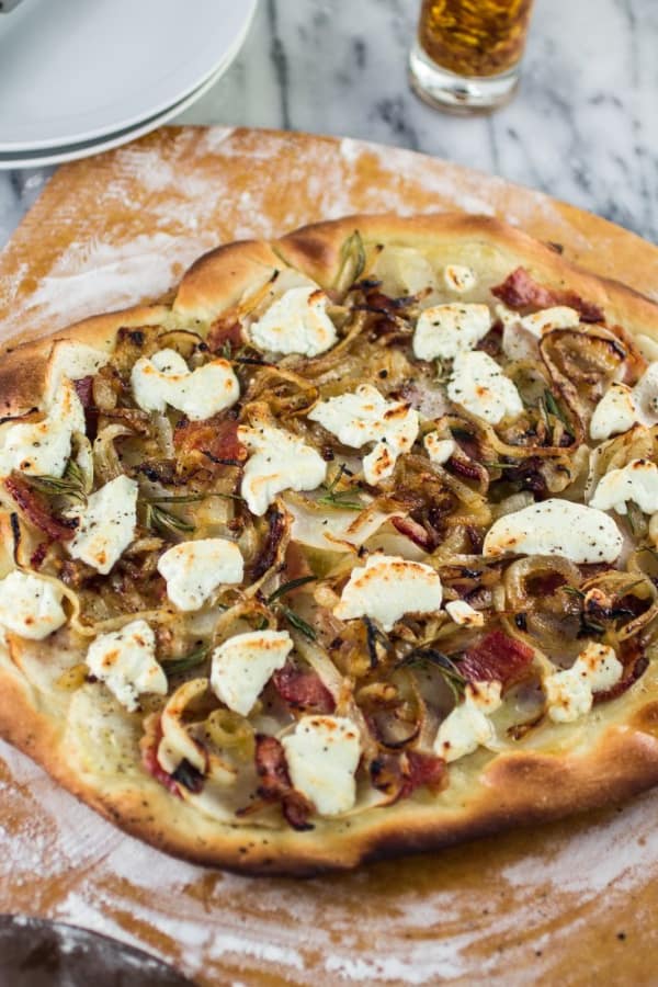 Rosemary Pizza with Bacon and Goat Cheese