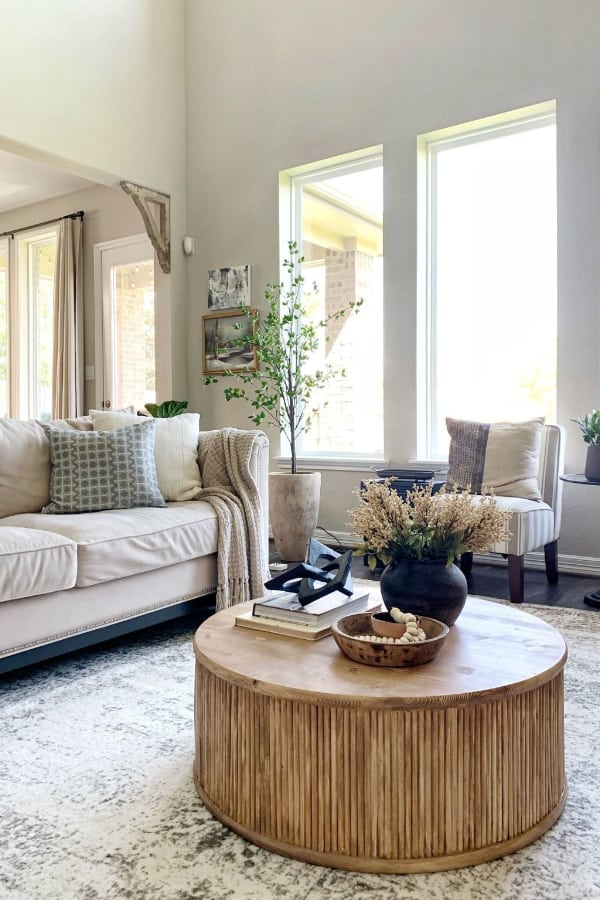 Coffee Tables Diy / 14 Diy Coffee Table Ideas Easy Ways To Build A Coffee Table Apartment Therapy : Stylish dark and white coffee table makeover (via southernexposure1).
