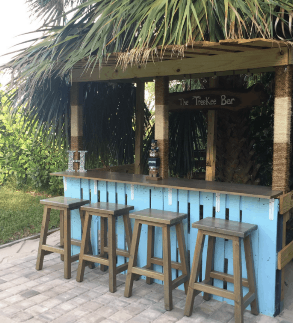 Pallet Beach Bar – By Survive France « Inhabitat – Green Design, Innovation, Architecture, Green Building