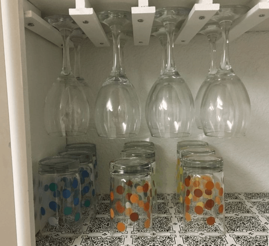 DIY trævin glasstativ