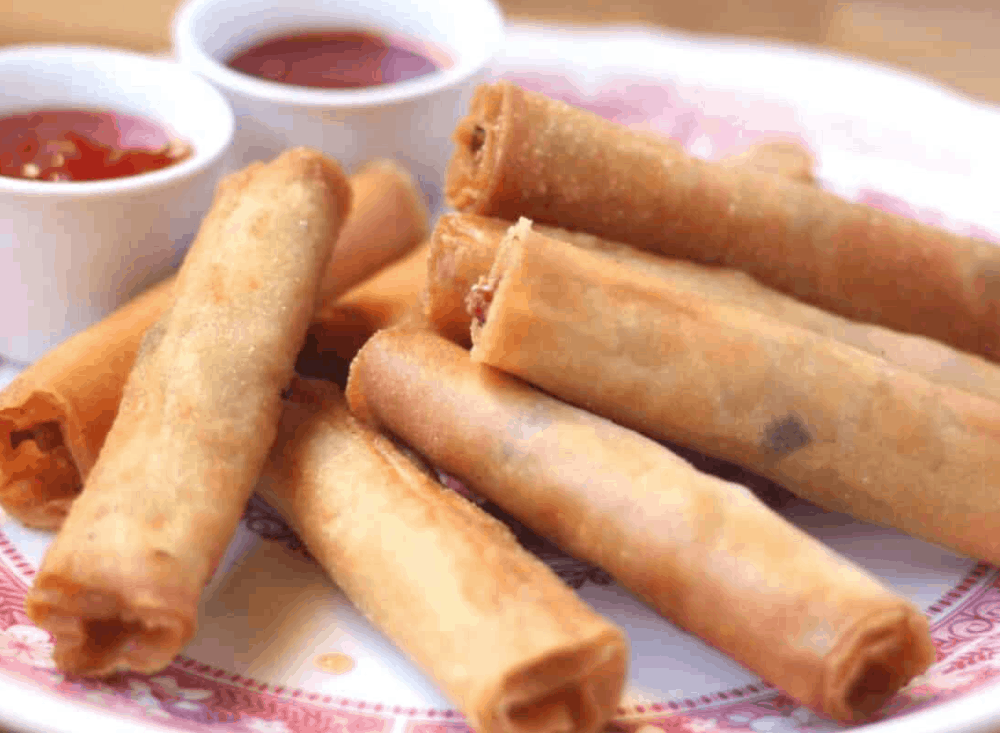 Filipino Street Food Lumpia (Spring Rolls)