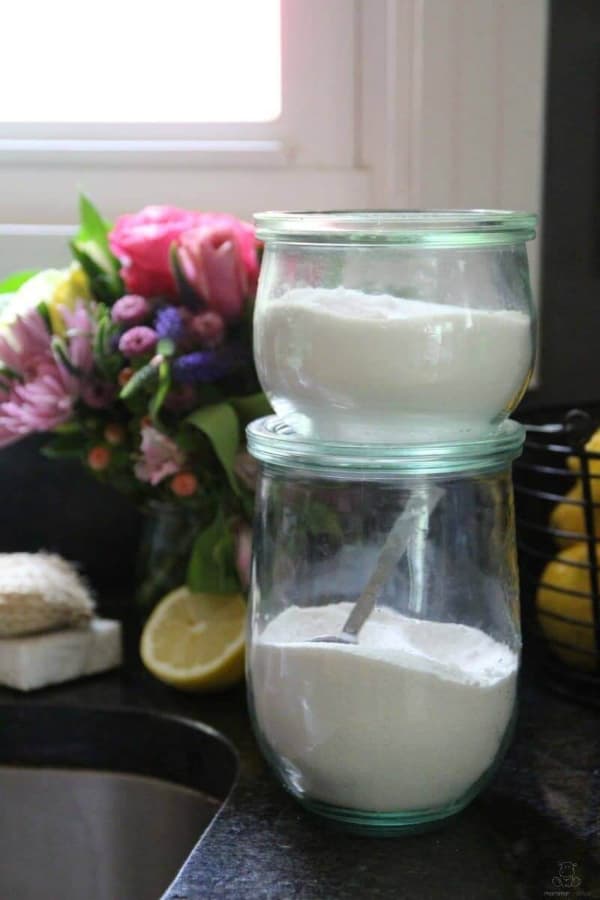 Homemade Natural Dishwasher Rinse Aid