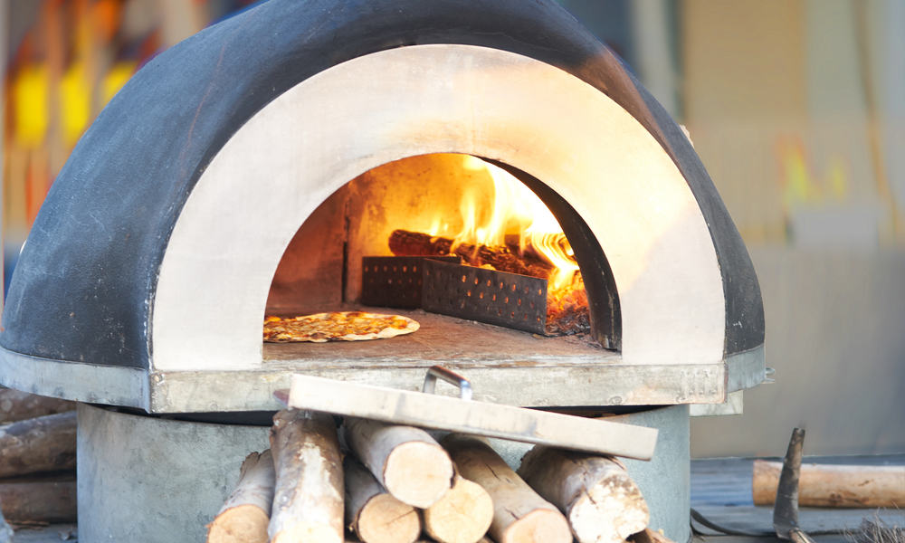 Impress Your Friends with this Simple DIY Pizza Oven