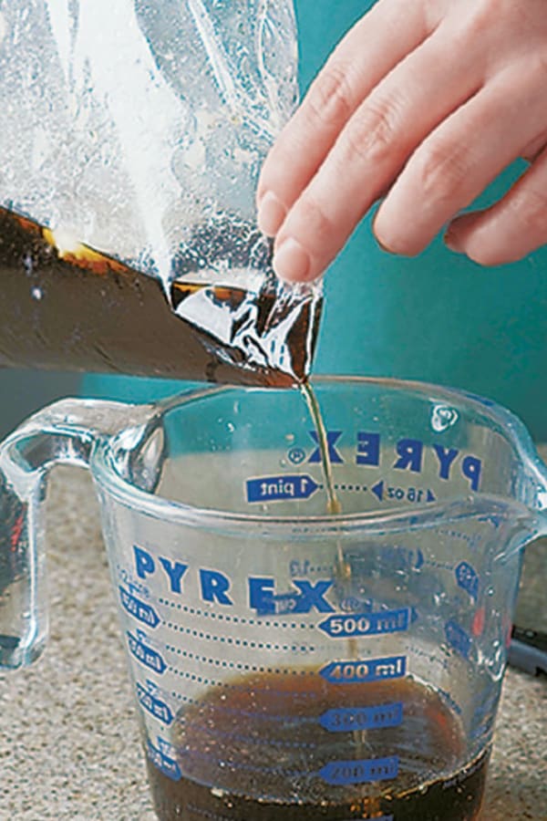 No Fat Separator Use a Plastic Bag to Separate Fat from Drippings!