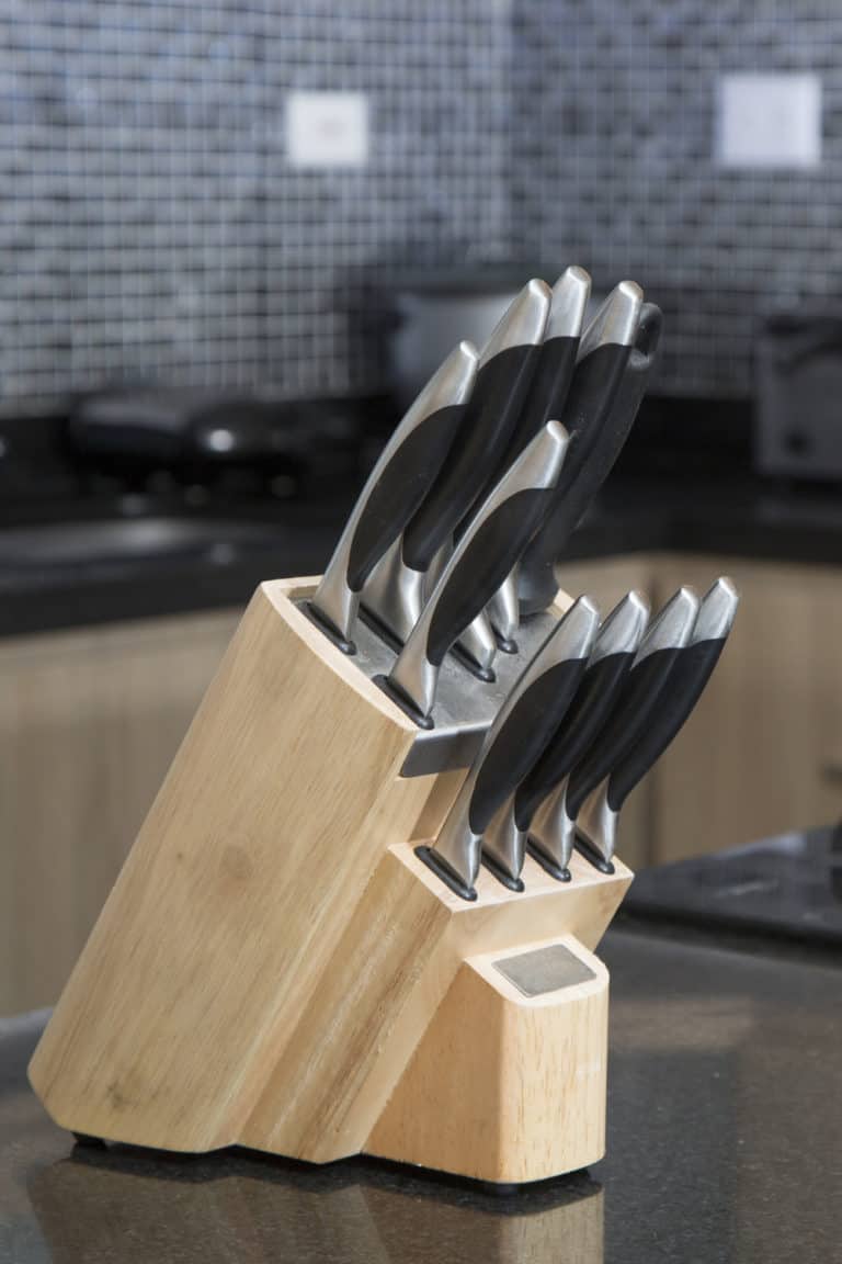 18 Easy Homemade Knife Block Plans