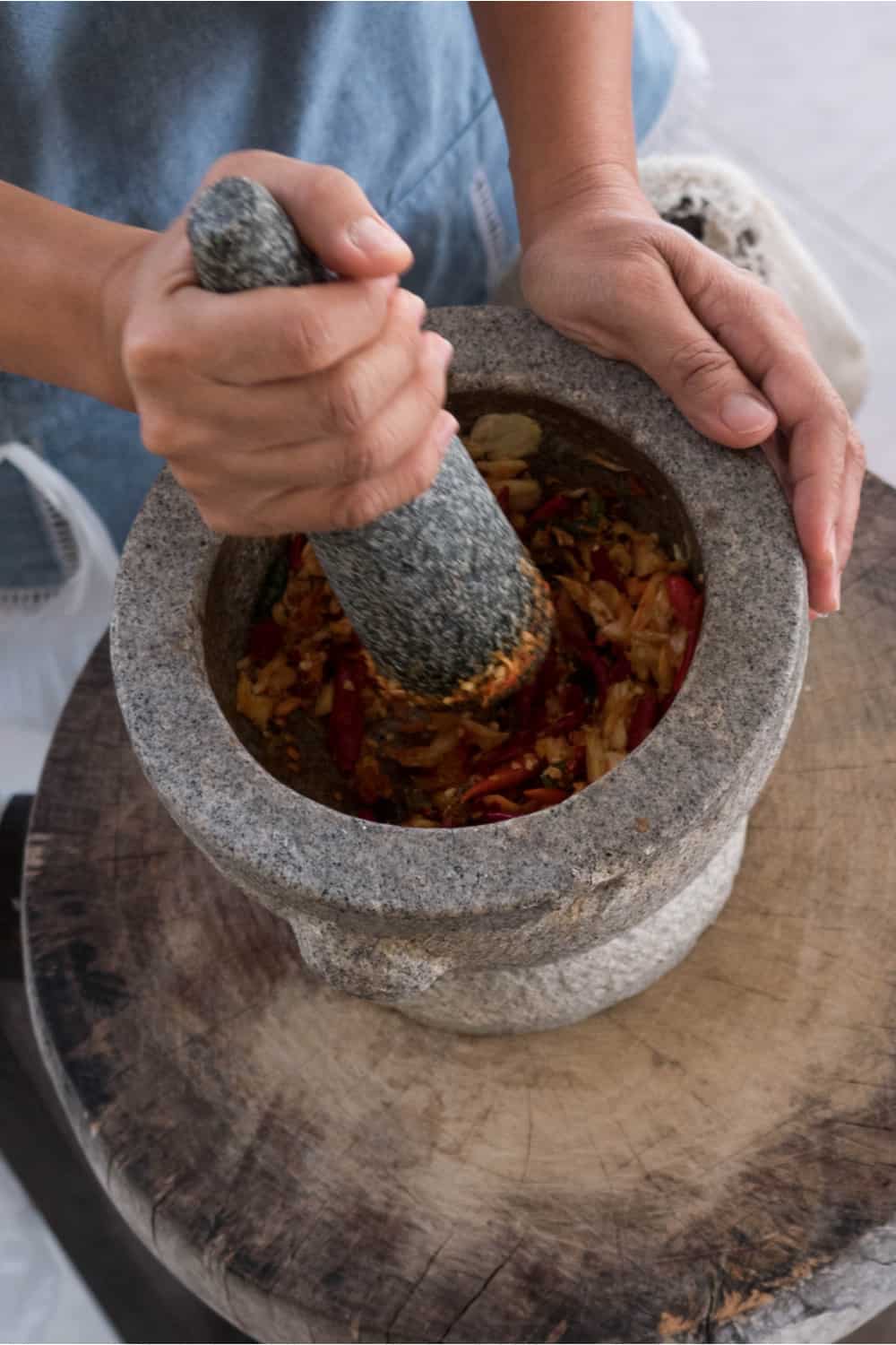 18 Homemade Mortar and Pestle Plans You Can DIY Easily