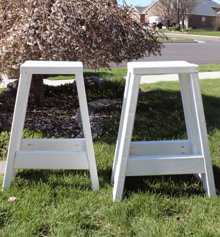 Build a Barstool Using Only 2x4s