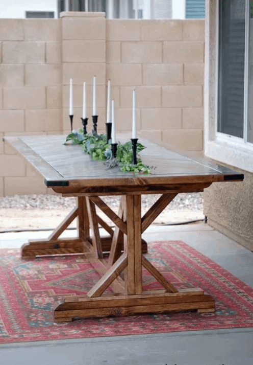 DIY Outdoor Dining Table