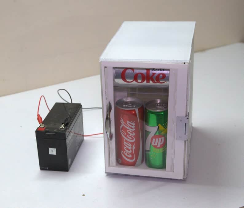 DIY Portable Mini Refrigerator