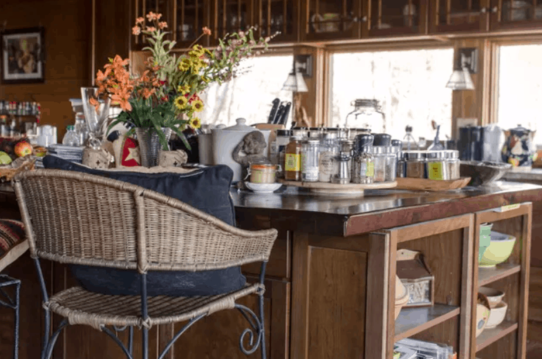 DIY Wood Bar Top Counter Construction