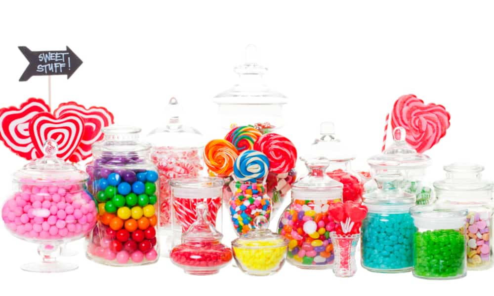 Easy DIY Candy Buffet 1