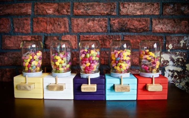 How To Make a Wood Candy Dispenser!