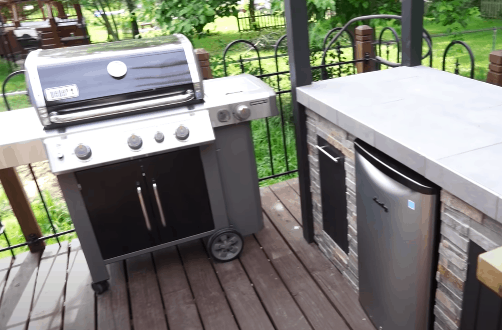 How to Build a Grilling Island