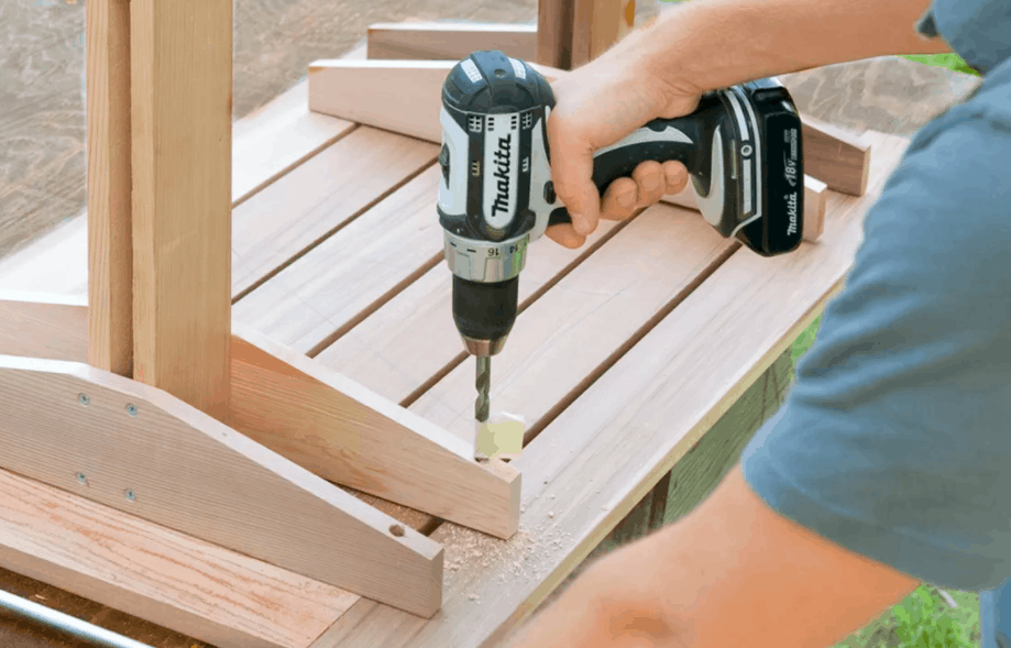 How to Build a Rolling Grill Table