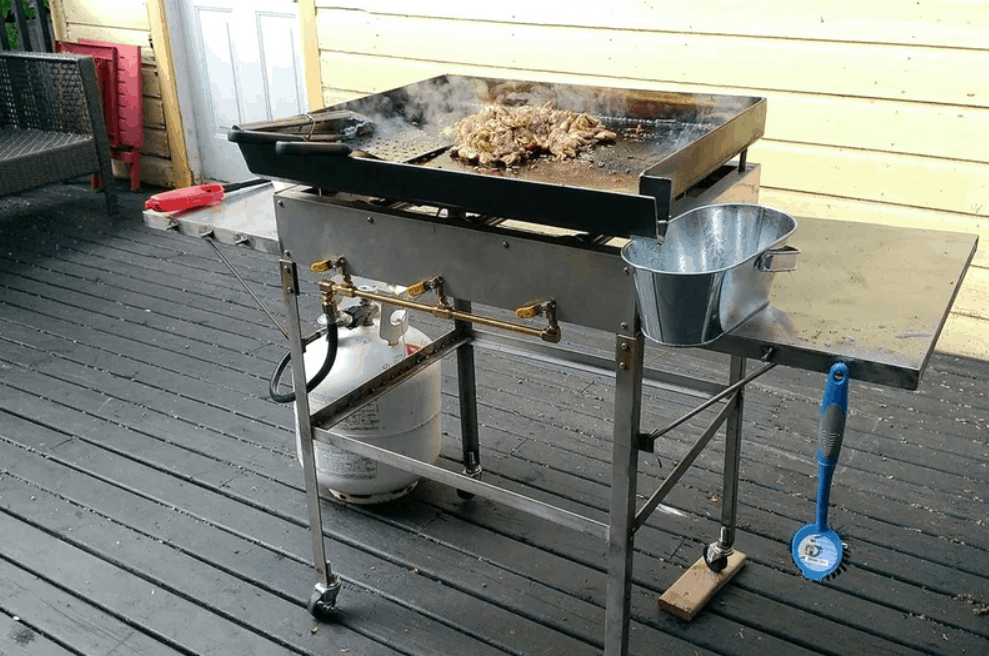 How to Make an Outdoor Griddle