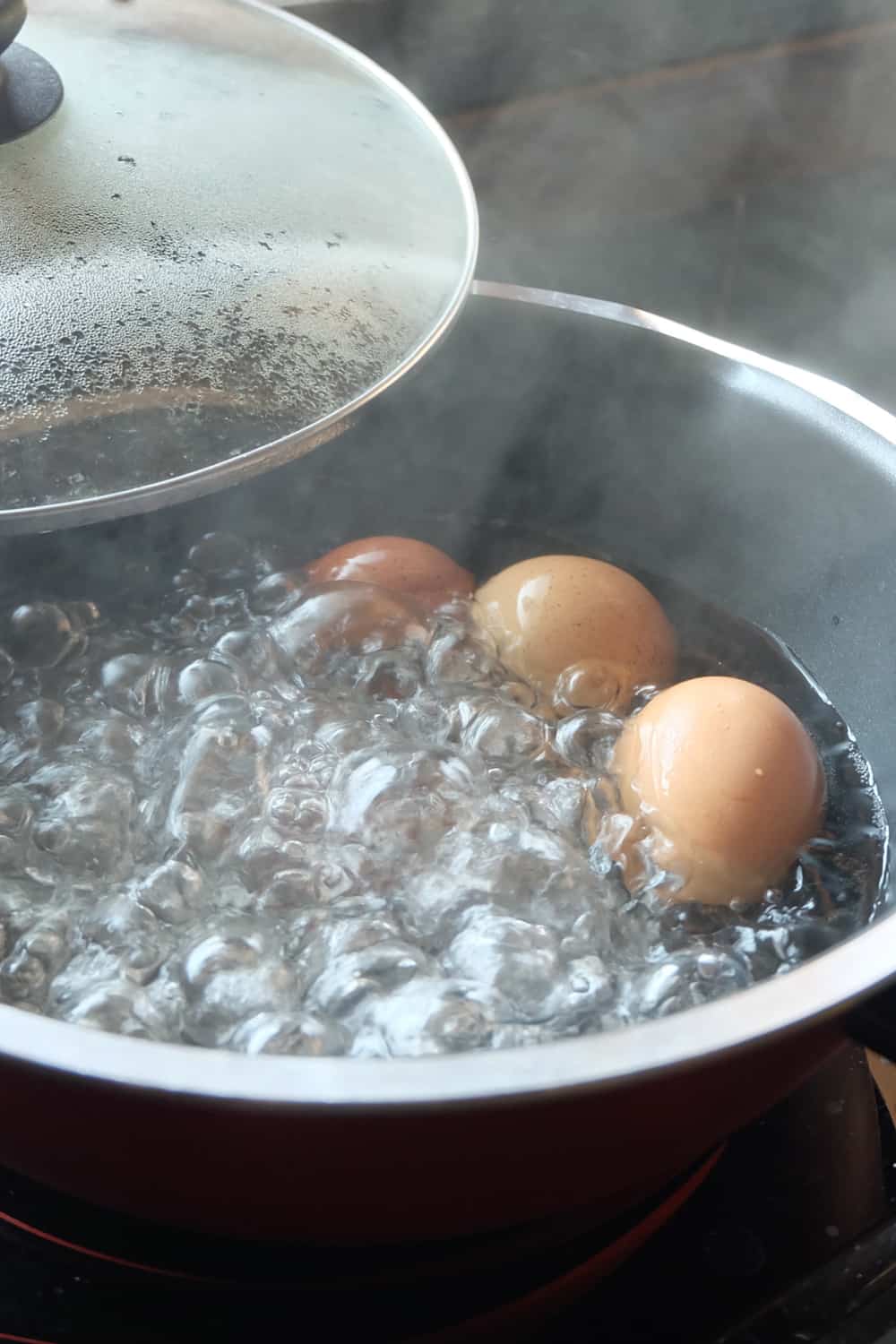 How to Store Hard-Boiled Eggs In Fridge