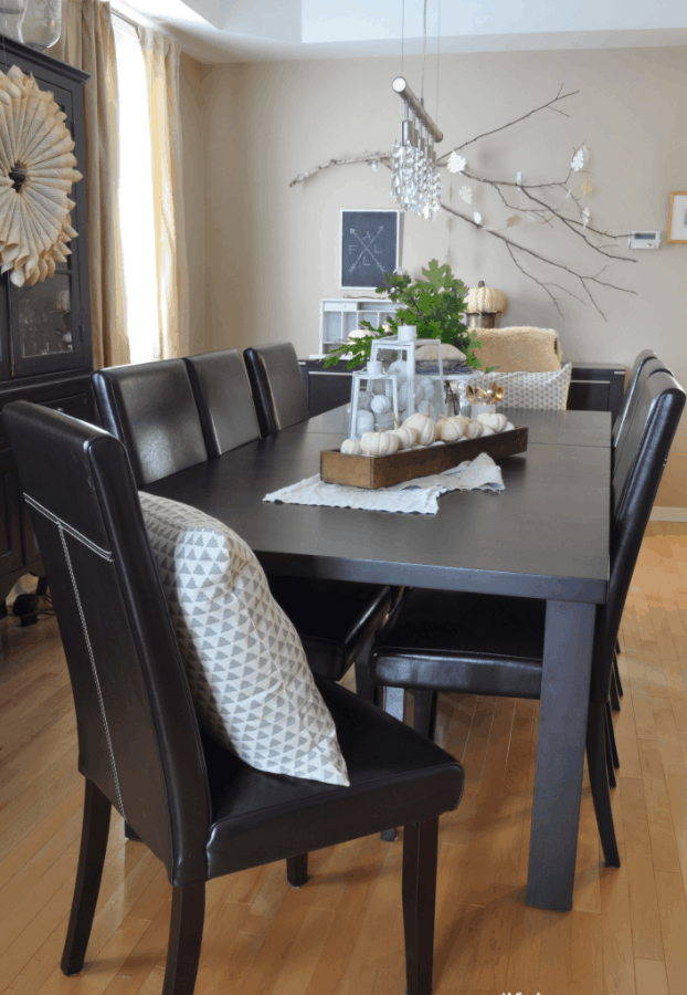 Homemade Chair Cover Ideas You Can Diy, Black Slipcovers For Dining Room Chairs