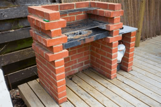 How to Build Your Own Brick Barbecue