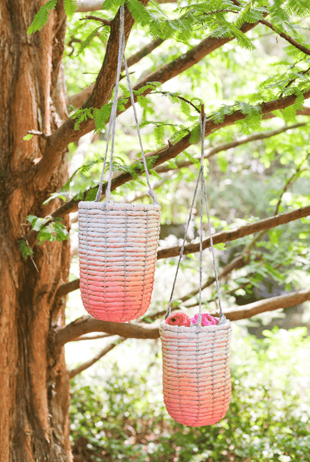 How to Make a Colorful Hanging Ice Chest