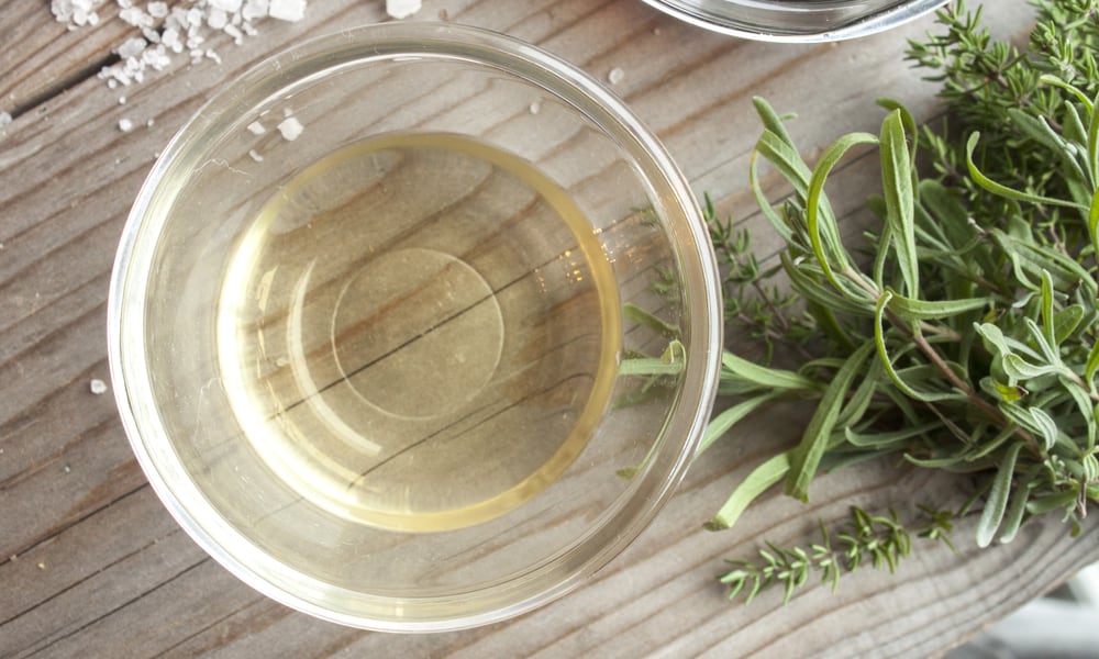 3 Tips to Tell If White Vinegar Has Gone Bad